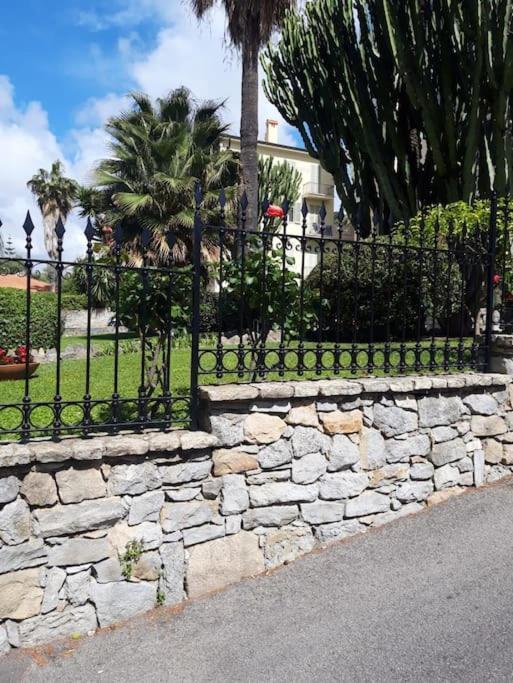 La Casa Di Anna, In Palazzina Liberty Fronte Parco Apartment Bordighera Luaran gambar