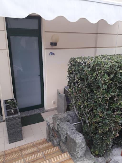 La Casa Di Anna, In Palazzina Liberty Fronte Parco Apartment Bordighera Luaran gambar