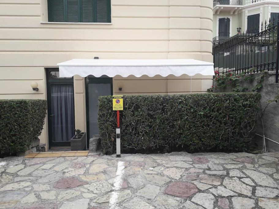 La Casa Di Anna, In Palazzina Liberty Fronte Parco Apartment Bordighera Luaran gambar